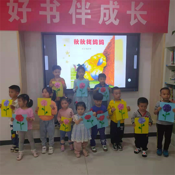 石台县图书馆暑期服务暖人心 国学文化推广受欢迎